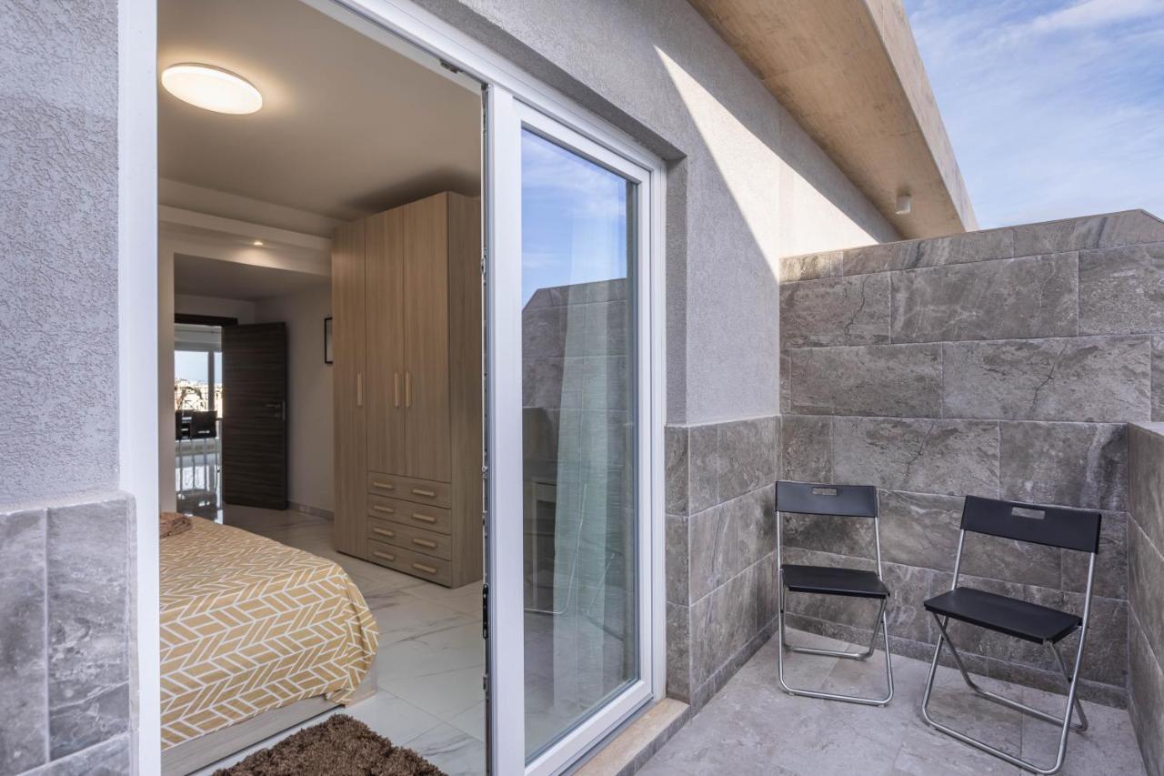 Terrace View- A Charming Two Bedrooms Penthouse Ac-Wifi Msida Buitenkant foto
