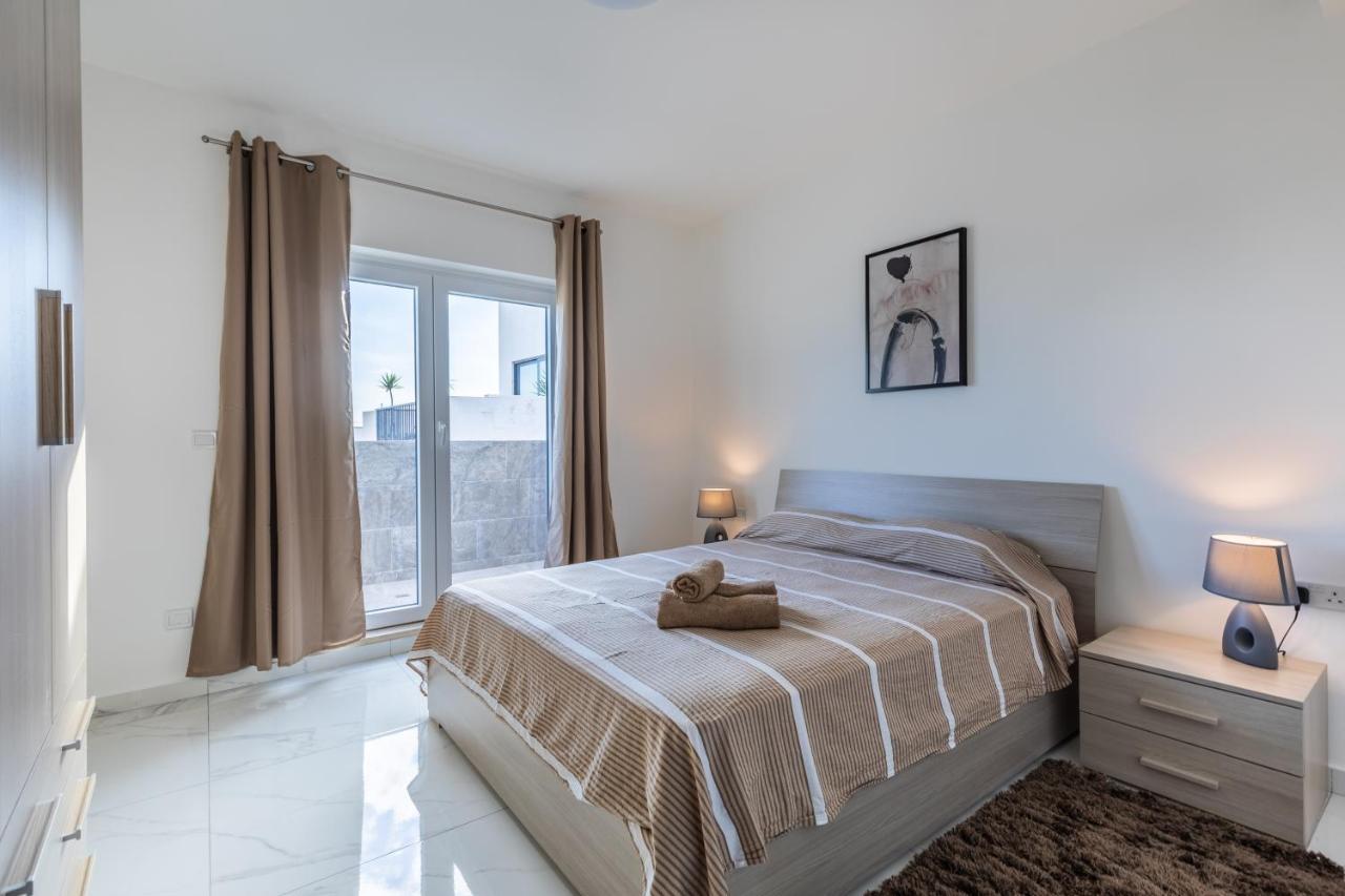 Terrace View- A Charming Two Bedrooms Penthouse Ac-Wifi Msida Buitenkant foto